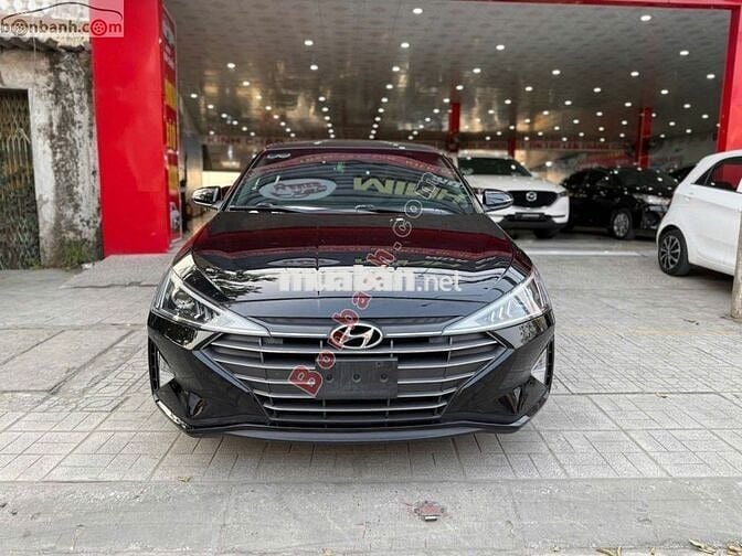 Hyundai Elantra 1.6 AT 2019