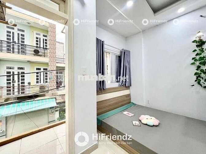 Căn Hộ đầy đủ tiện ích, bancol siêu thoáng , chỉ cần xách vali vào ờ