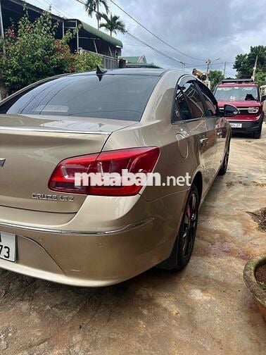 Chevrolet Cruze 2016 LTZ - 100000 km