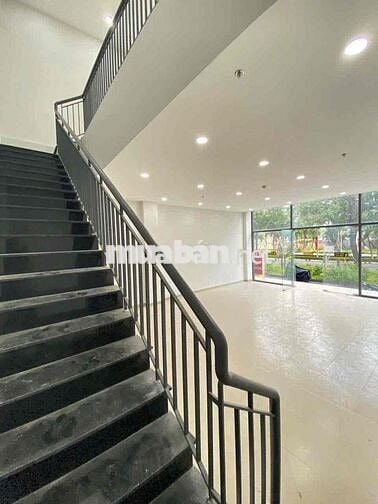 SHOP HOUSE VỊ TRÍ ĐẸP 130M2. PHÙ HỢP VP ĐẠI DIỆN , CHUỖI THƯƠNG HIỆU.