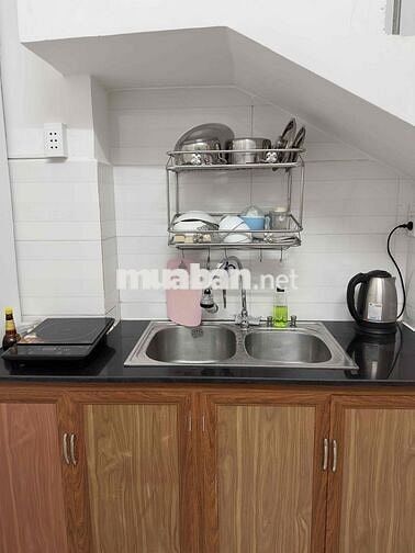 [Phú Nhuận] Cho thuê nhà 2PN HXH, có mặt bằng đẹp vừa ở vừa doanh