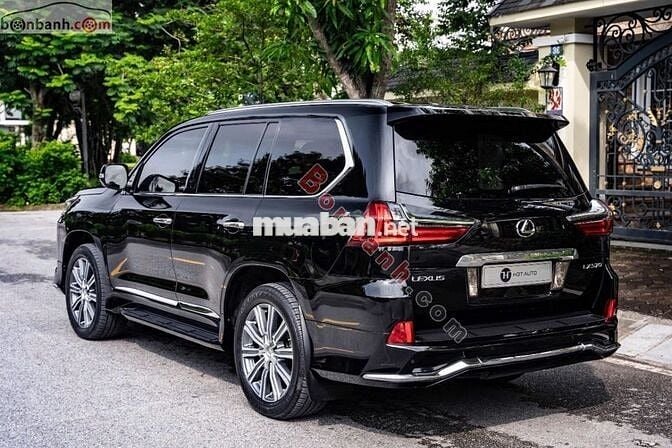 LX570 nhập hãng