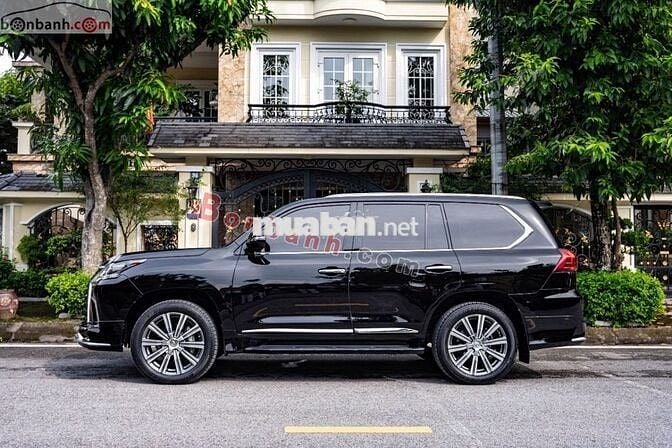 LX570 nhập hãng