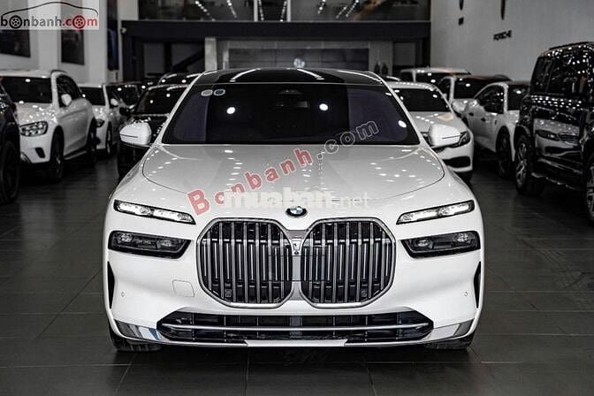BMW_735i_Pure_Exellence