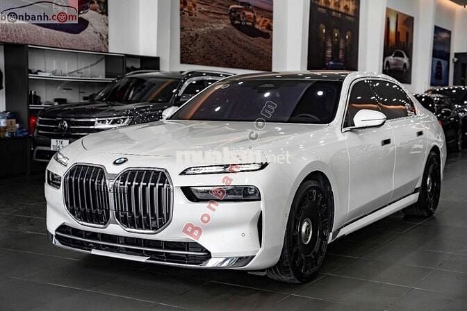BMW_735i_Pure_Exellence