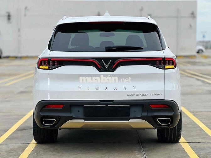 VinFast Lux SA2.0 Plus 2020 Siu Lướt 20.000 km