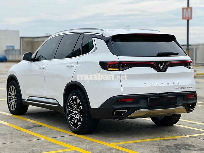 VinFast Lux SA2.0 Plus 2020 Siu Lướt 20.000 km