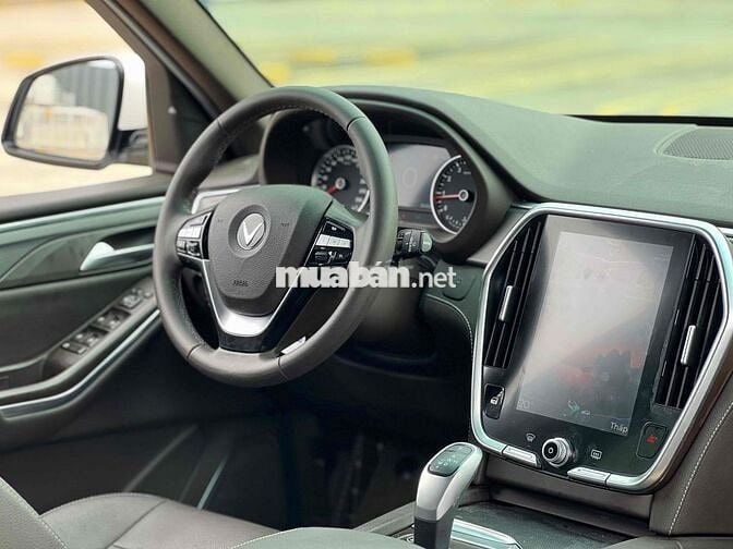 VinFast Lux SA2.0 Plus 2020 Siu Lướt 20.000 km