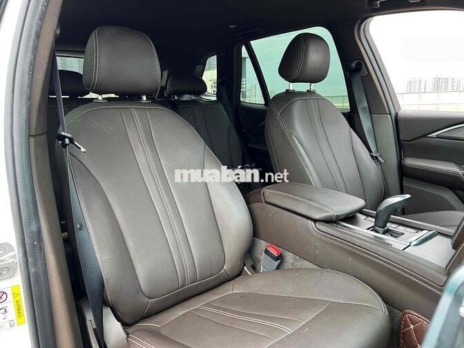 VinFast Lux SA2.0 Plus 2020 Siu Lướt 20.000 km