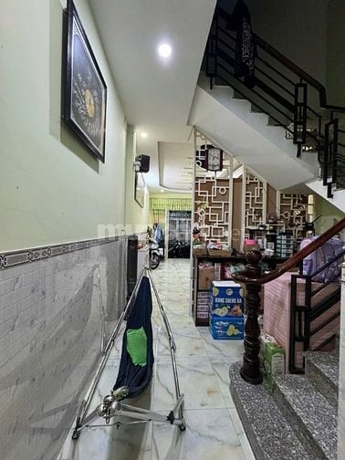 Nhà 60m² 3 Tầng, sân thượng – Bùi Minh Trực Q8 – SHR – Giá Chỉ 6.95 Tỷ