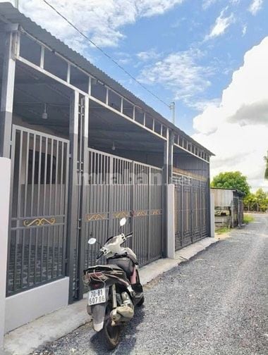 cần bán căn nhà 133m2 ở Tân Thông Hội - Củ Chi gái 730 triệu sổ riêng