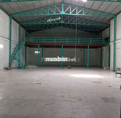 CHO THUÊ KHO,XƯỞNG 500M² GIÁ 40TR/T, Đ XE CÔNG LÊ TRỌNG TẤN