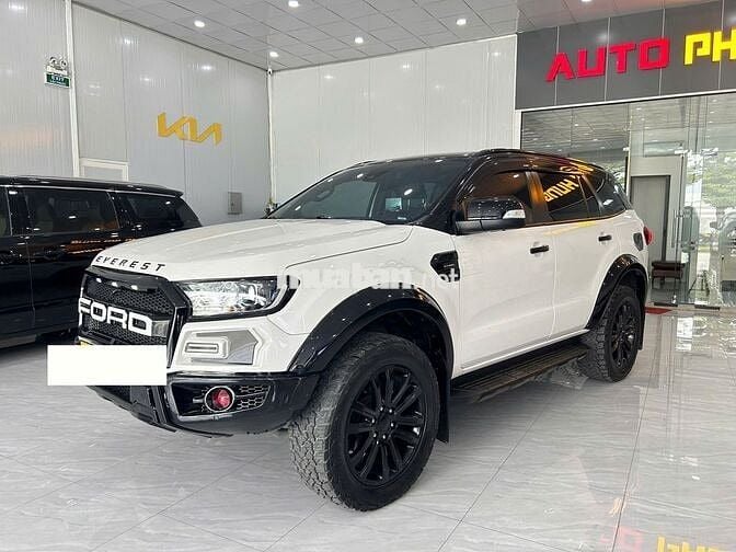 Everest Titanium 4x4 2021 Lên Full Gói Độ Cực Đẹp