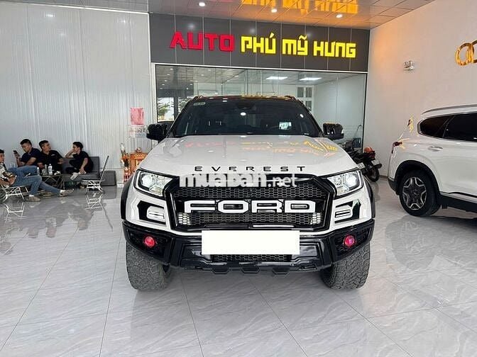 Everest Titanium 4x4 2021 Lên Full Gói Độ Cực Đẹp