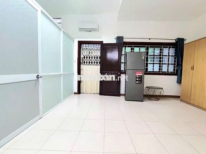 Chính chủ - Căn hộ 35m2 1pn tách bếp Đinh bộ lĩnh hướng XVNT Bạch đằng
