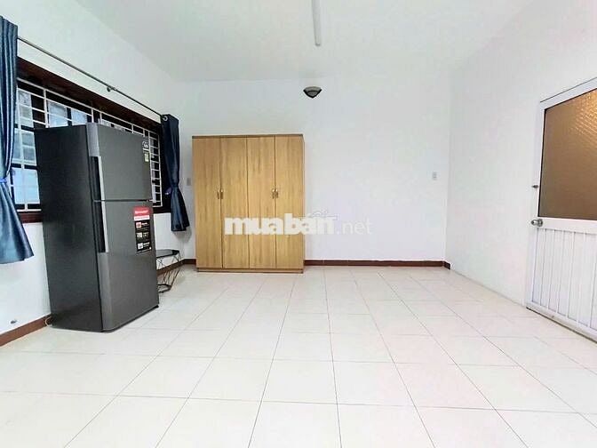 Chính chủ - Căn hộ 35m2 1pn tách bếp Đinh bộ lĩnh hướng XVNT Bạch đằng