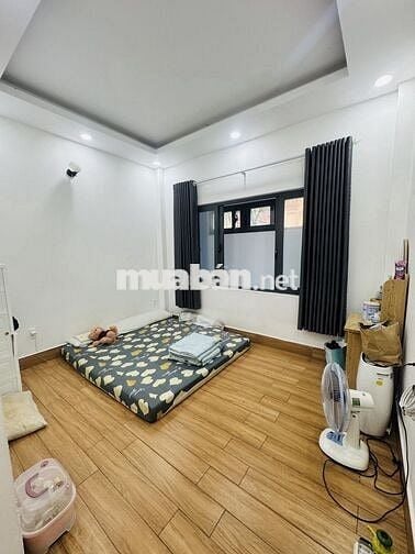 NHÀ 4 TẦNG,4PN, HXH SÁT MT PHAN HUY ÍCH, P8, GV, GIÁ CHỈ 6.850 TỶ TL.
