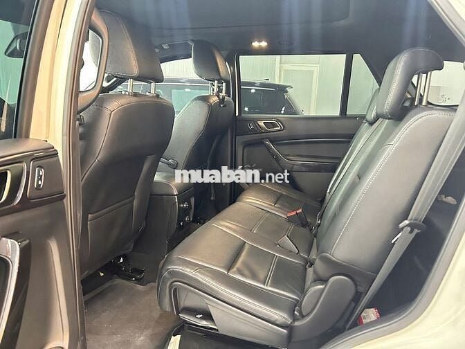 Everest Titanium 4x4 2021 Lên Full Gói Độ Cực Đẹp