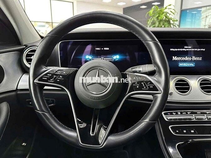 Mercedes Benz E Class 2021 E180 - 93000 km