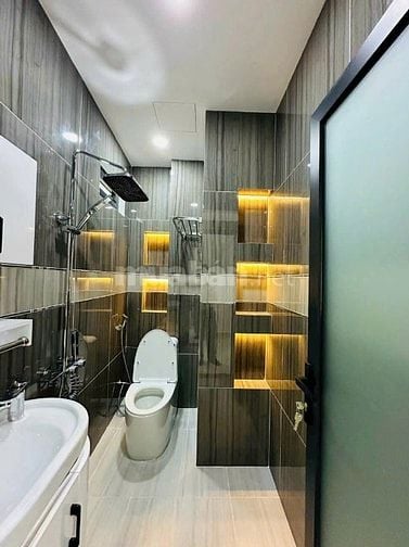 Kẹt Nợ Cần Bán Nhà Trong Tháng, Nguyễn Thông Q3 66m2.Giá 3ty200 hẻm 6m