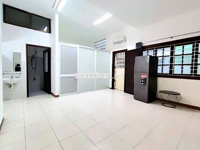 Chính chủ - Căn hộ 35m2 1pn tách bếp Đinh bộ lĩnh hướng XVNT Bạch đằng