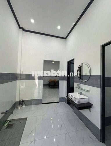 Kẹt Tiền Cần Bán Gấp Nhà Bình Chánh Giá 1 tỷ 950 (Sổ Hồng Riêng)