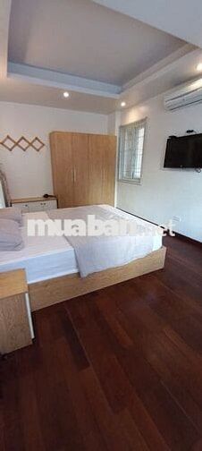 Cho thuê studio 35m2 Ngõ Hàm Long 2, full đồ, thang máy giá 7 triệu
