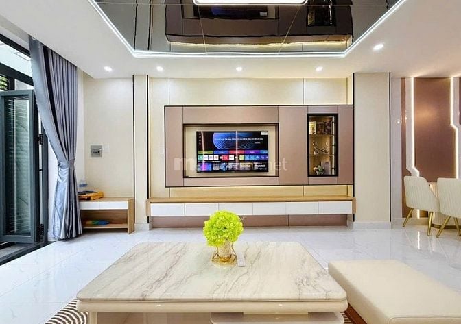 Cần thanh lý lại căn nhà Lê Đại Hành - Quận 11 - Giá chỉ còn 4 tỷ 150