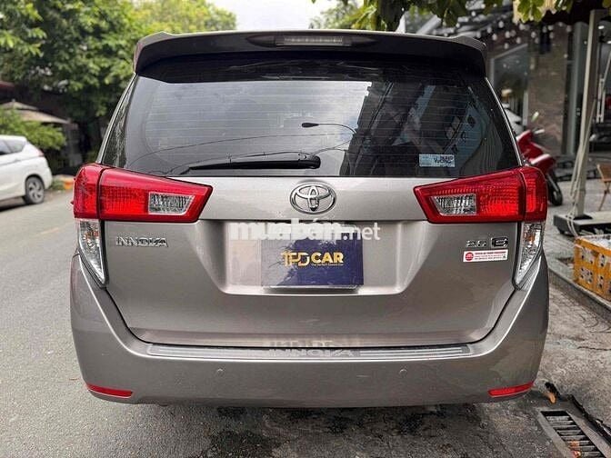 Toyota Innova 2016 2.0E - 48000 km