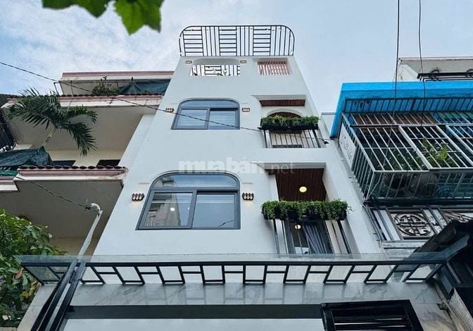 Cần thanh lý lại căn nhà Lê Đại Hành - Quận 11 - Giá chỉ còn 4 tỷ 150