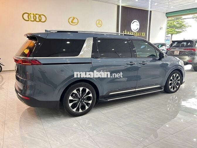Carnival Sig 2.2D 2022, Đi 34.000km, Như Mới
