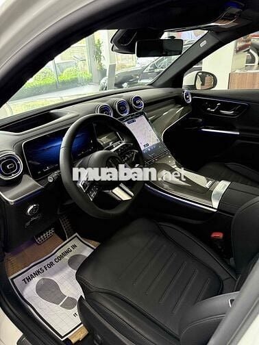 Mercedes Benz GLC 2023 - 15 km