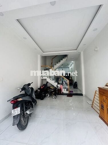 NHÀ 4 TẦNG,4PN, HXH SÁT MT PHAN HUY ÍCH, P8, GV, GIÁ CHỈ 6.850 TỶ TL.