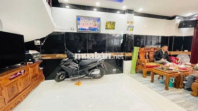 Nhà đẹp giá tốt  – Hẻm xe hơi – Sổ PQ – P.9 Đà Lạt – 100m² – 3 tỷ850