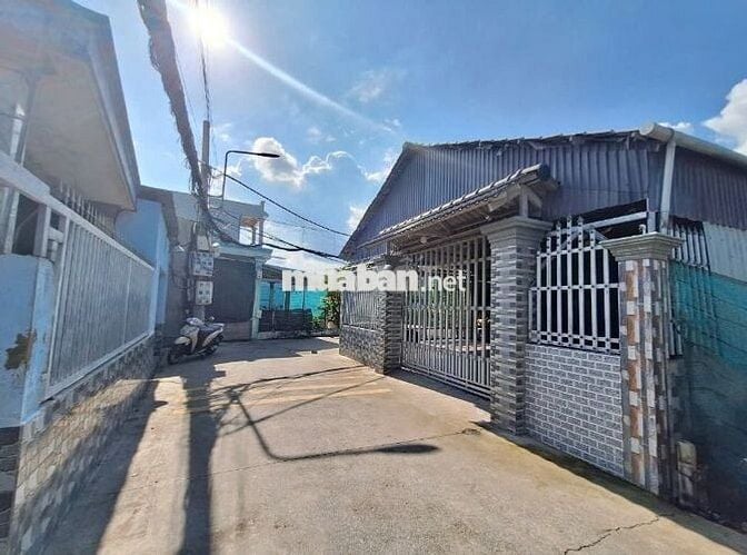 BÁN ĐẤT FULL THỔ CƯ HẺM ĐÌNH CHÁNH -LONG HẬU GIÁ CHỈ 16TR/M2.
