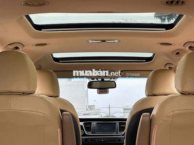Kia Sedona 2019 DATH Platinum D. bản cao cấp.