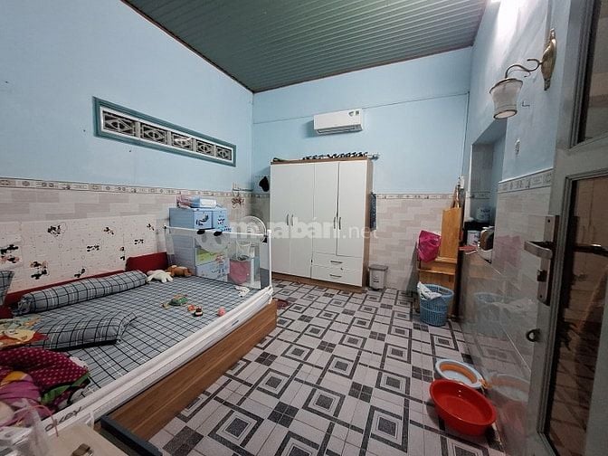 Bán nhà C4 ở ngay HXH 81m2 Quốc Lộ 13 Hiệp Bình, Thủ Đức giá chỉ 5 tỷ 