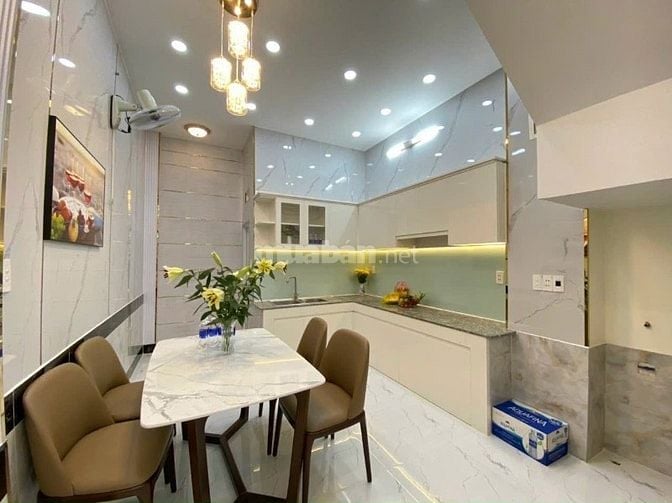 Cần bán nhà trung tâm Quận 1 – Bùi Thị Xuân, P. Phạm Ngũ Lão – 4PN, 3W