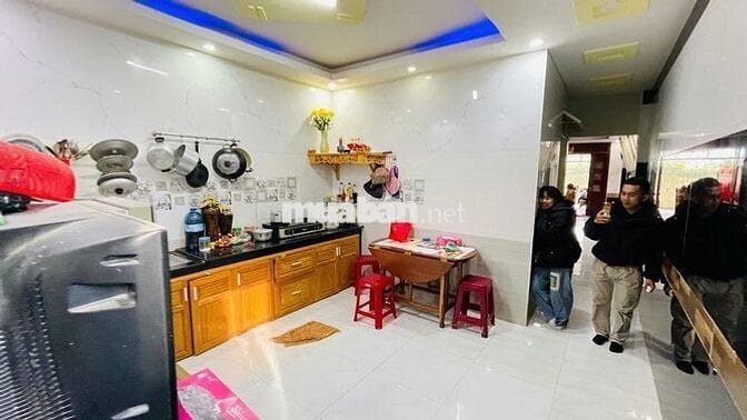 Nhà đẹp giá tốt  – Hẻm xe hơi – Sổ PQ – P.9 Đà Lạt – 100m² – 3 tỷ850