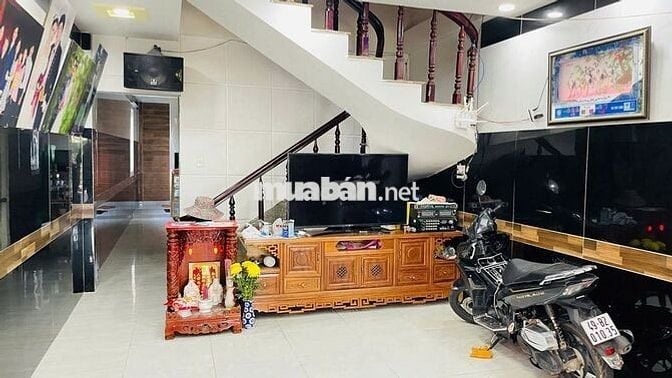 Nhà đẹp giá tốt  – Hẻm xe hơi – Sổ PQ – P.9 Đà Lạt – 100m² – 3 tỷ850