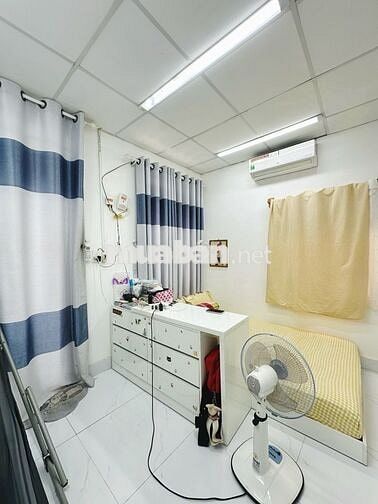 NHÀ ĐẸP 3 TẦNG, 3PN, HẺM PHẠM VĂN CHIÊU,P14, GV, GIÁ CHỈ 3.450 TỶ TL.