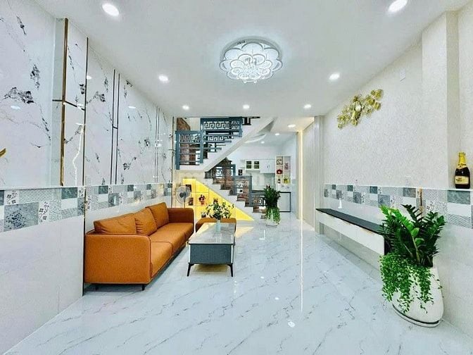 Chính chủ gửi bán nhà hẻm xe hơi đường số 11, Thủ Đức, giá 2 tỷ 890 TL