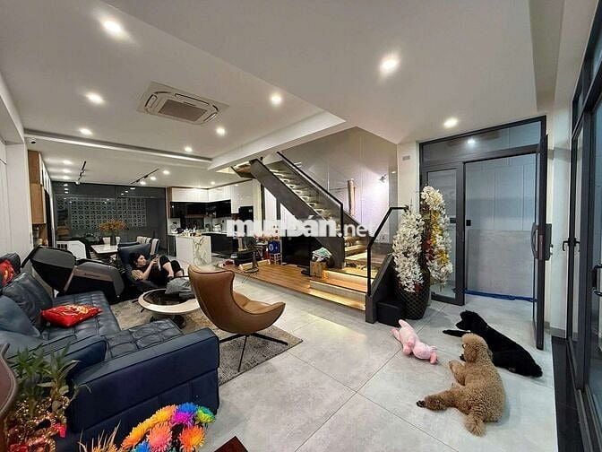 BÁN NHÀ MẶT TIỀN Bình Tân,70m2 , 4 TẦNG ✨