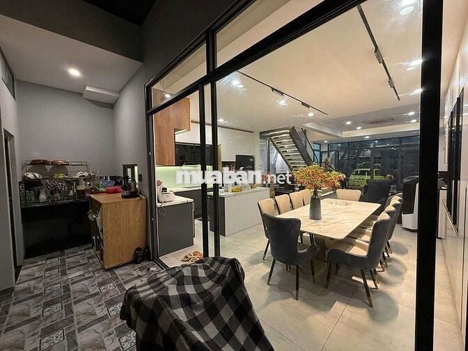 BÁN NHÀ MẶT TIỀN Bình Tân,70m2 , 4 TẦNG ✨