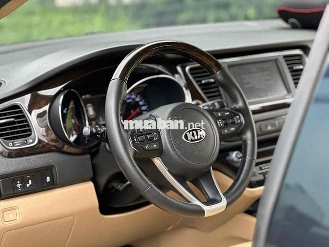 Kia Sedona 2019 2020 bản full máy dầu Platinum