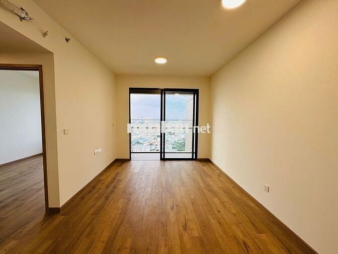 Chính chủ cần bán căn 2PN 1WC 61m2 - block AK8 - giá 3,62 tỷ bao phí