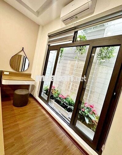 CHÍNH CHỦ BÁN NHÀ TẬP THỂ KIM LIÊN, PHƯƠNG MAI, 2PN, 2WC, Ô TÔ ĐỖ CỬA