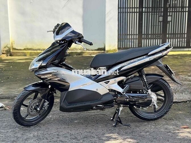Cần bán AB_2010 - Biển phố - Số tới