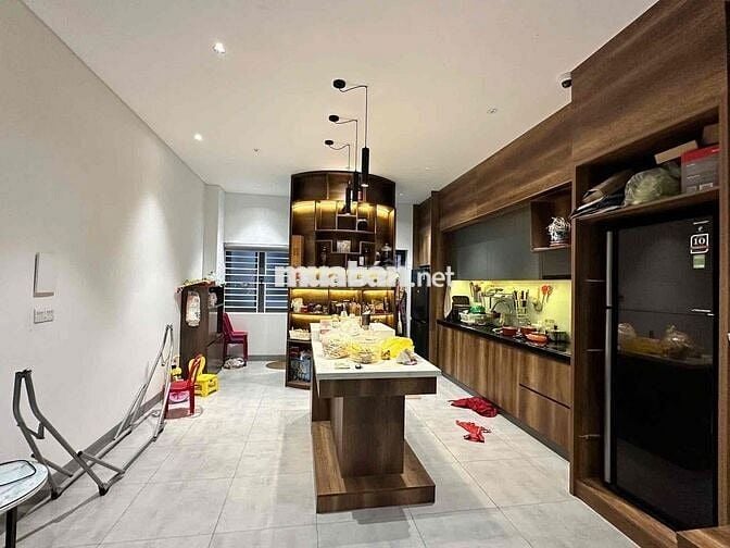 NHÀ ĐEP 3 TẦNG KHU VIP HOÀ XUÂN - HÀNG H.IẾM CÒN SÓT LẠI – ĐÔNG NAM -