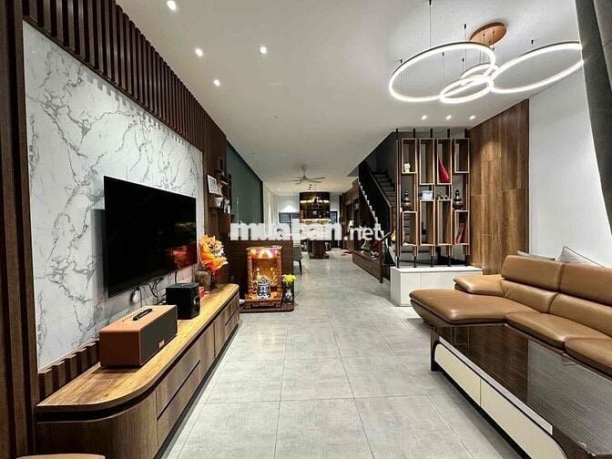 NHÀ ĐEP 3 TẦNG KHU VIP HOÀ XUÂN - HÀNG H.IẾM CÒN SÓT LẠI – ĐÔNG NAM -